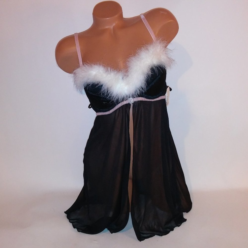 Inner Secrets Lingerie Set‎